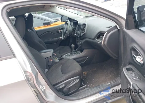 2020 Jeep Cherokee Latitude Fwd из США, поврежденный, VIN 1C4PJLCB6LD582449